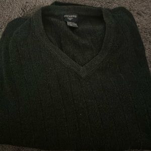 Light weight sweater